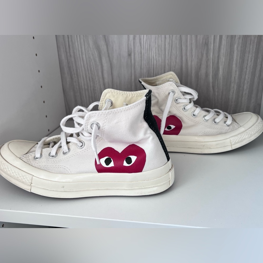 Comme des Garçons PLAY x Converse Chuck Taylor Heart High Top Sneaker Women sz 5